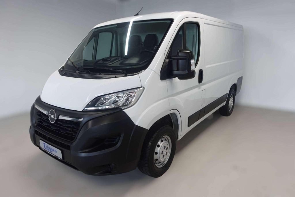Opel Movano