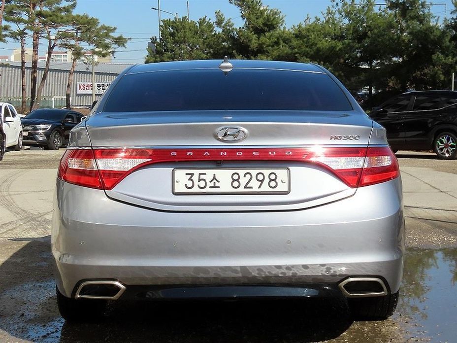 Hyundai Grandeur
