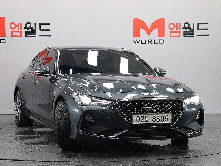 Genesis G70