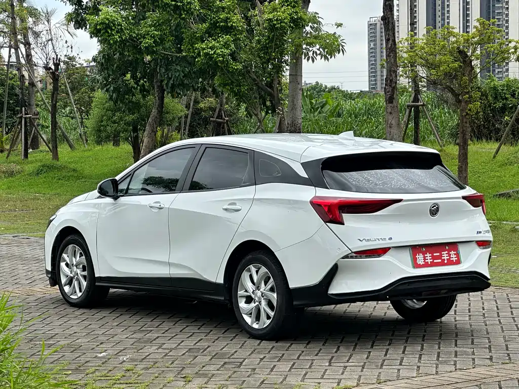 Buick Velite 6