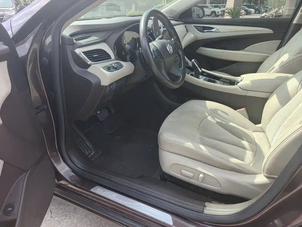 Buick LaCrosse