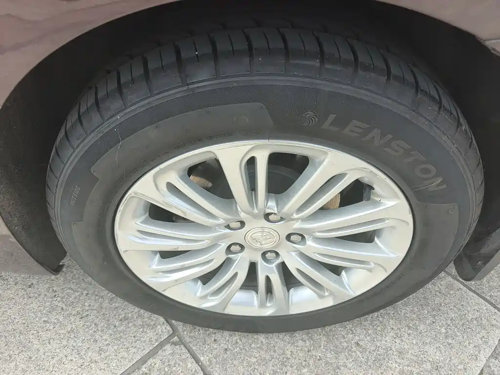 Buick LaCrosse