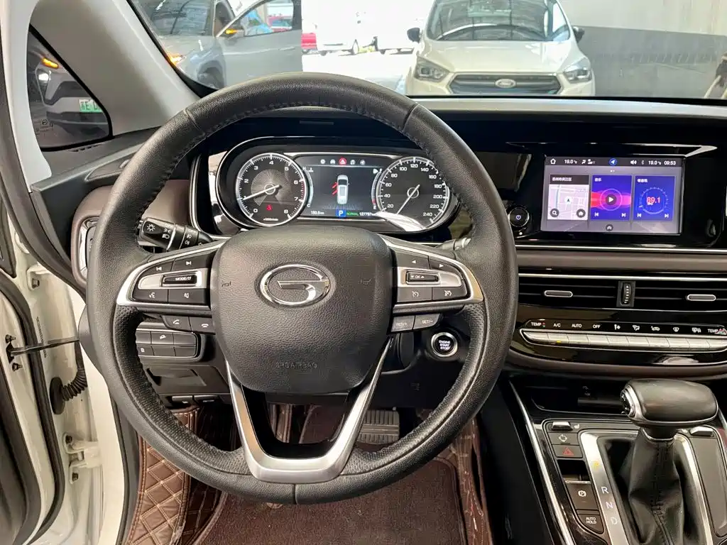 GAC Motor Trumpchi M6