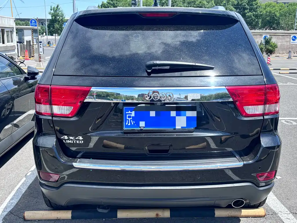 Jeep Grand Cherokee (Import)