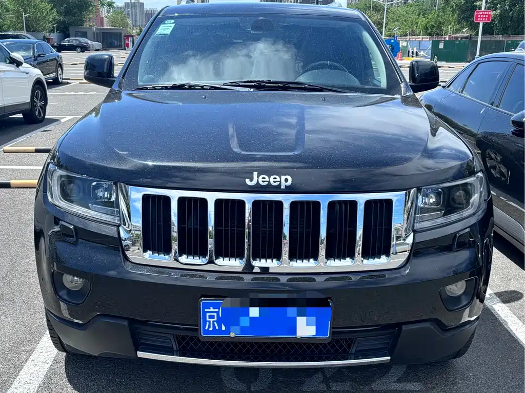 Jeep Grand Cherokee (Import)