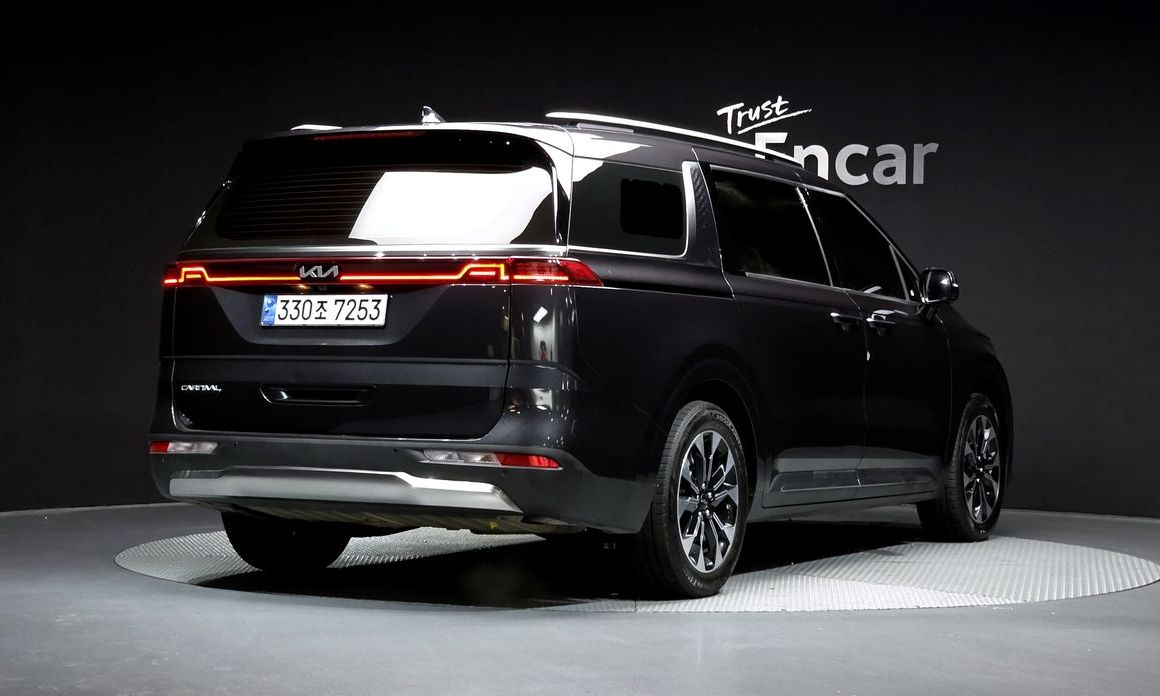 Kia Canival