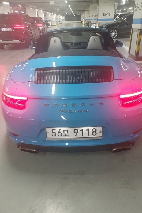 Porsche 911