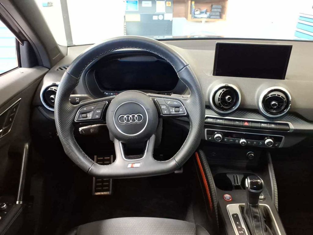 Audi SQ2
