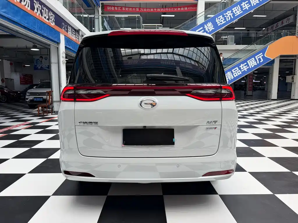 GAC Motor Trumpchi M6