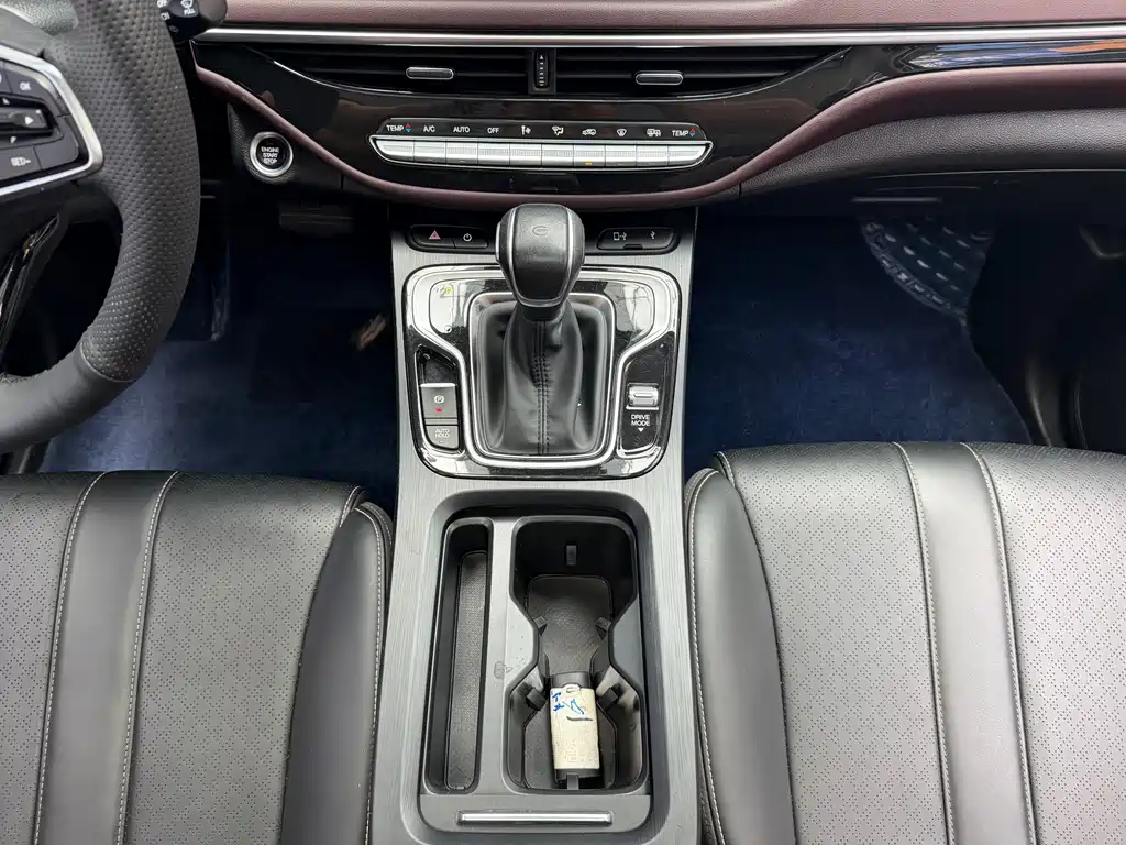 GAC Motor Trumpchi M6