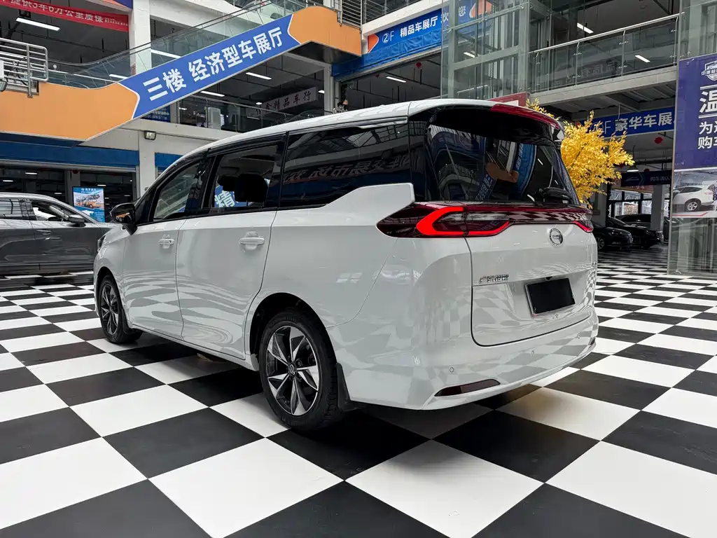 GAC Motor Trumpchi M6