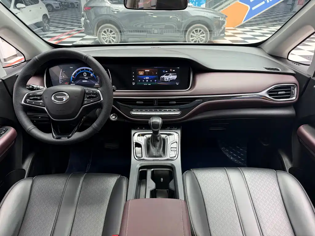 GAC Motor Trumpchi M6