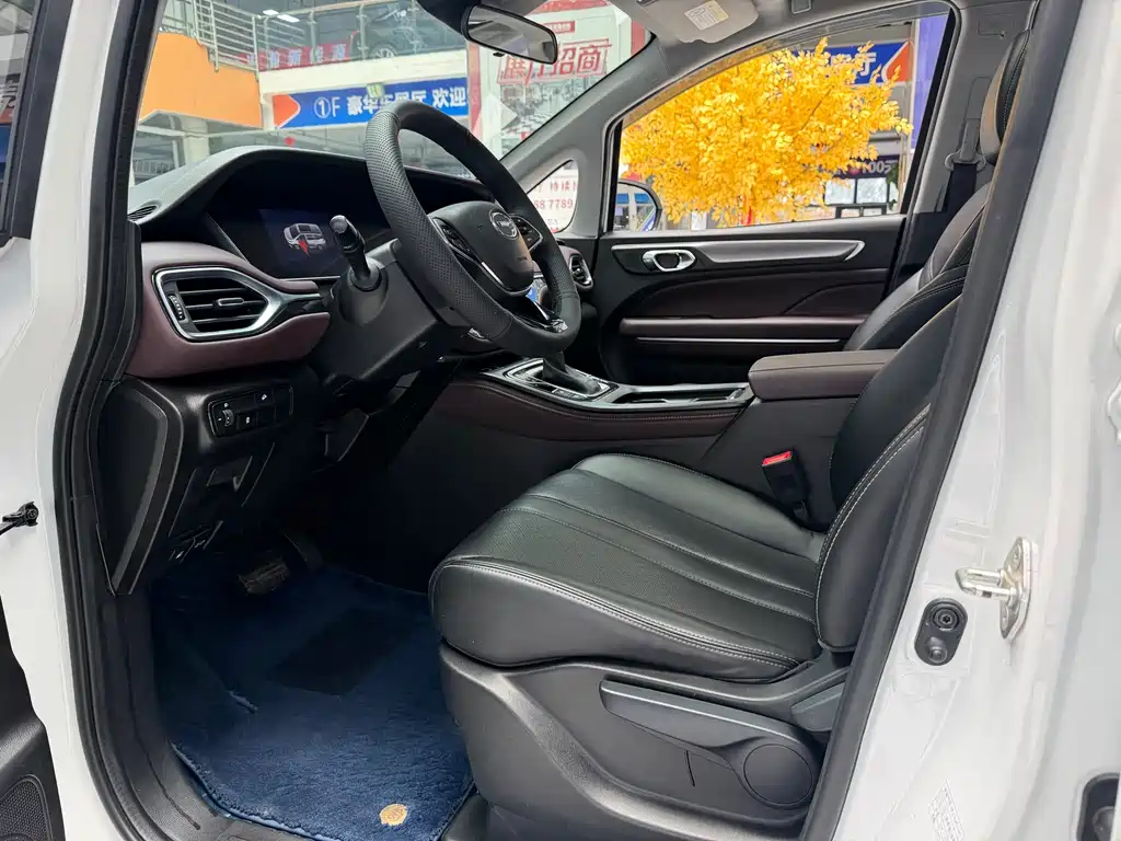 GAC Motor Trumpchi M6