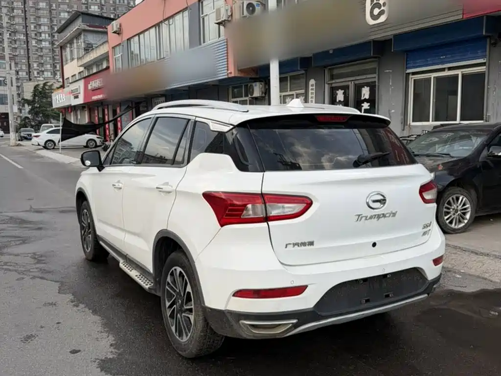 GAC Motor Trumpchi GS4