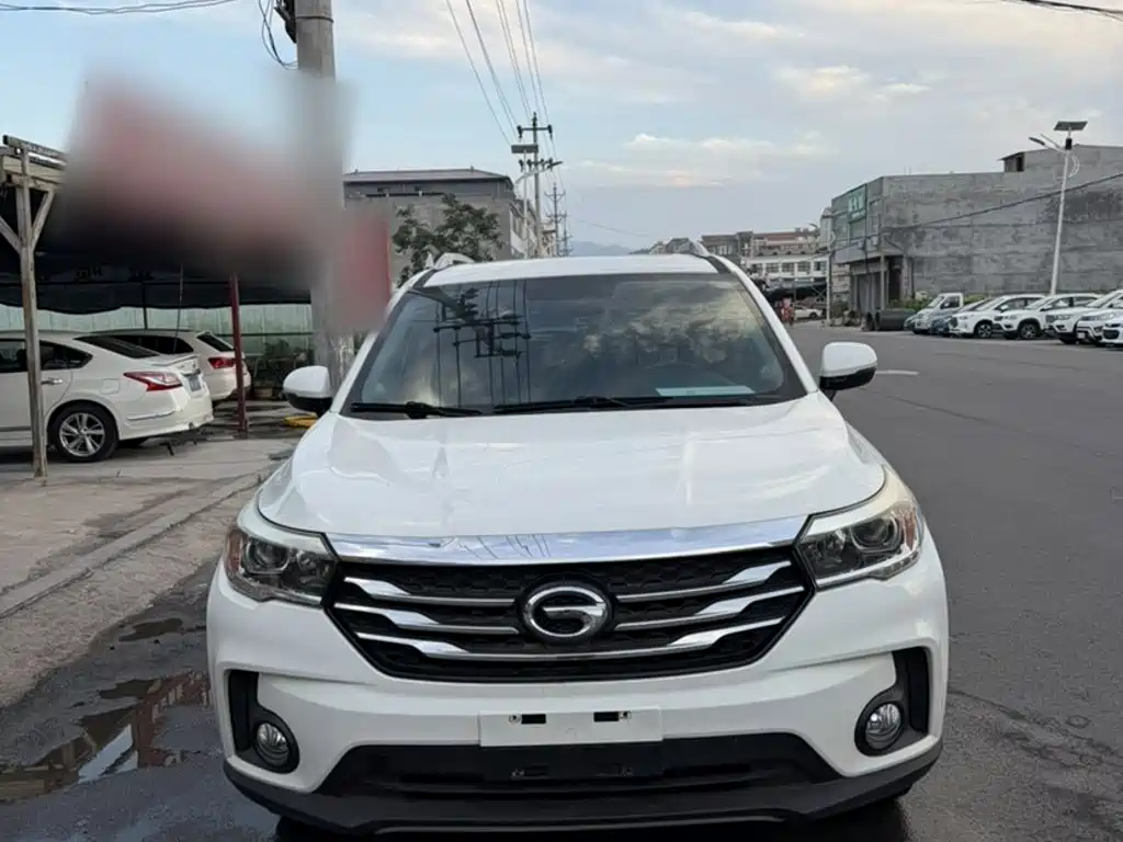 GAC Motor Trumpchi GS4