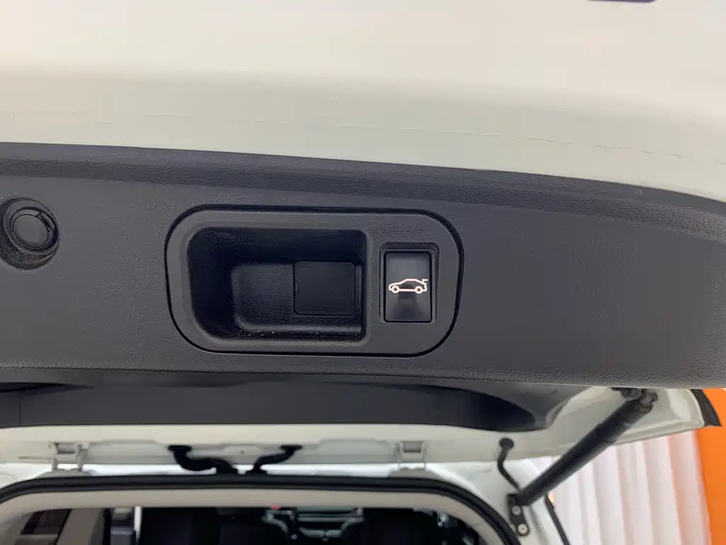 GAC Motor Trumpchi M6