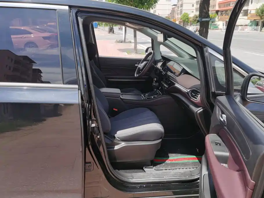 GAC Motor Trumpchi M6