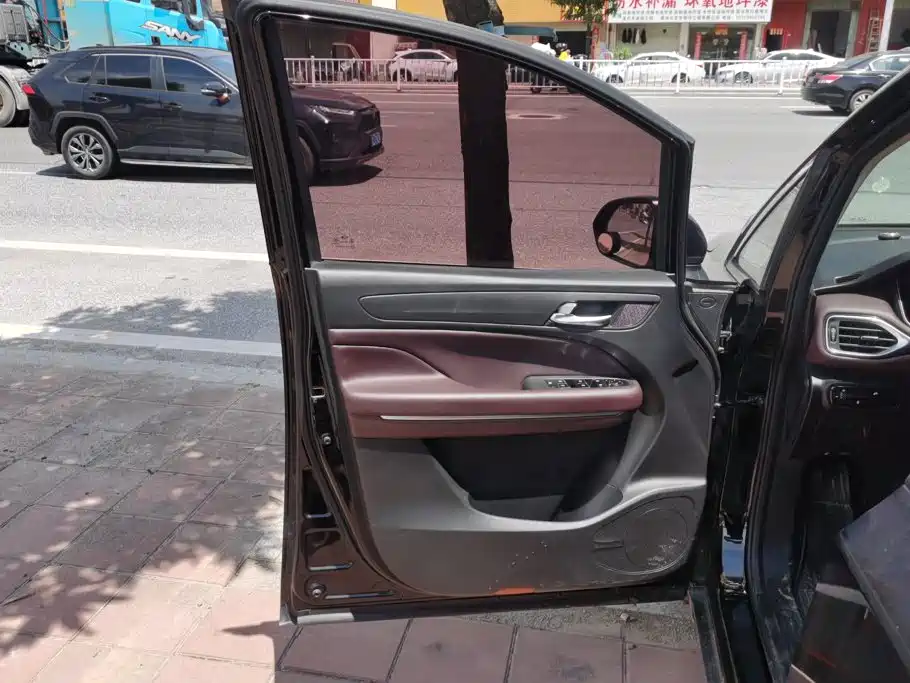 GAC Motor Trumpchi M6