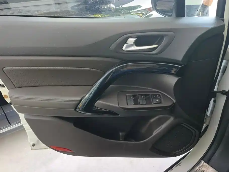 GAC Motor Trumpchi GS4