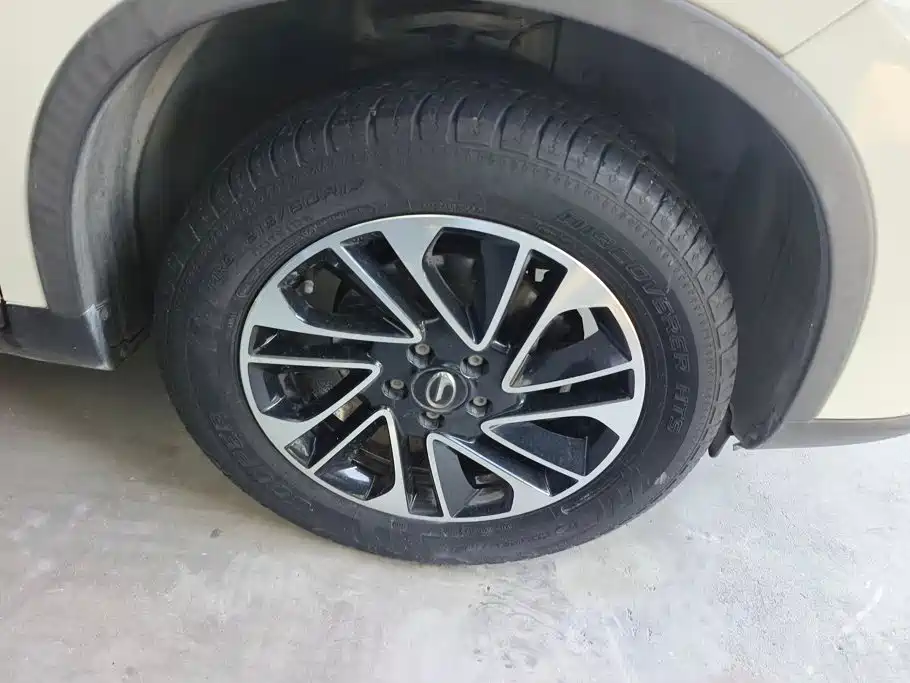 GAC Motor Trumpchi GS4