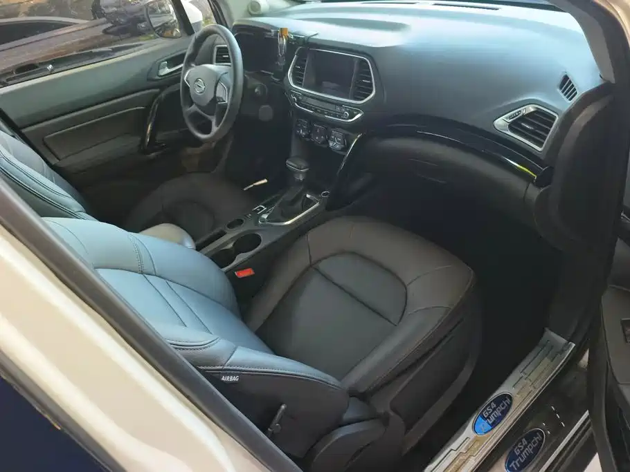 GAC Motor Trumpchi GS4