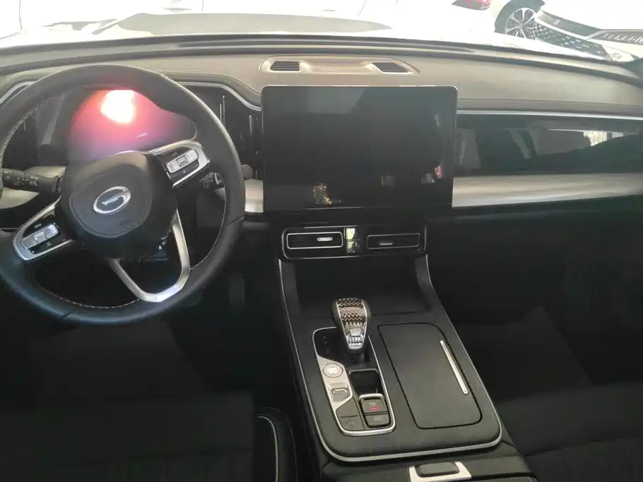 GAC Motor Trumpchi GS8