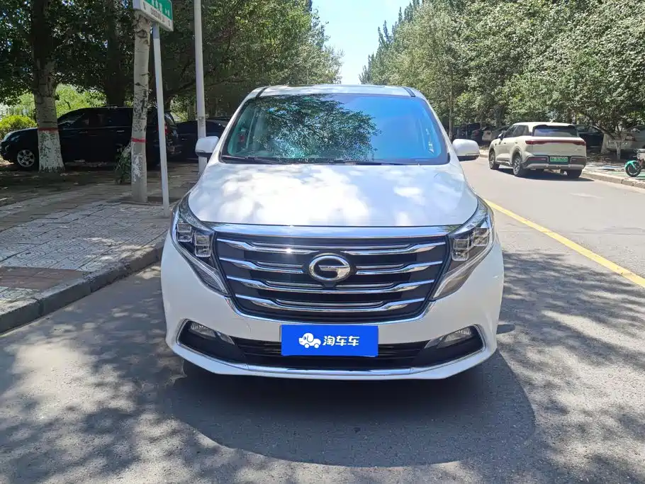 GAC Motor Trumpchi M8