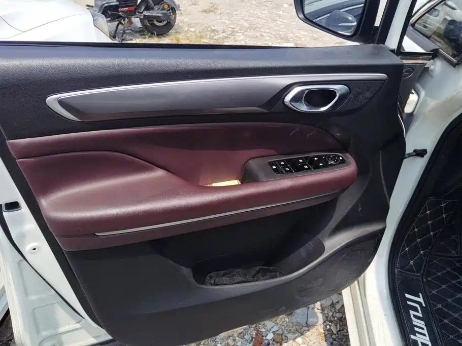 GAC Motor Trumpchi M6