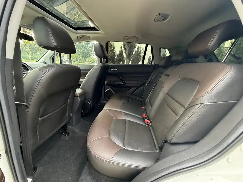 GAC Motor Trumpchi GS4