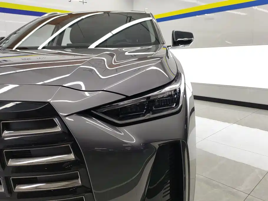 GAC Motor Trumpchi GS4