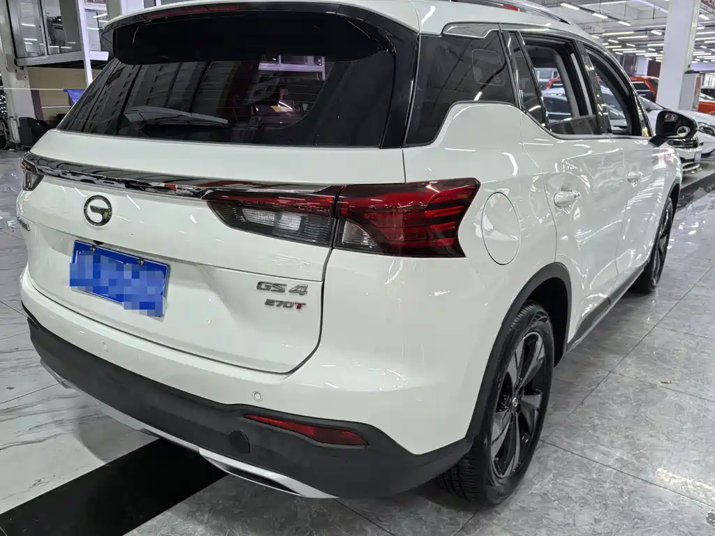 GAC Motor Trumpchi GS4