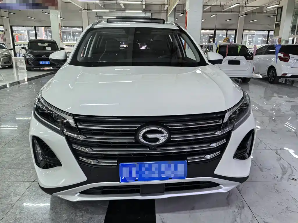 GAC Motor Trumpchi GS4