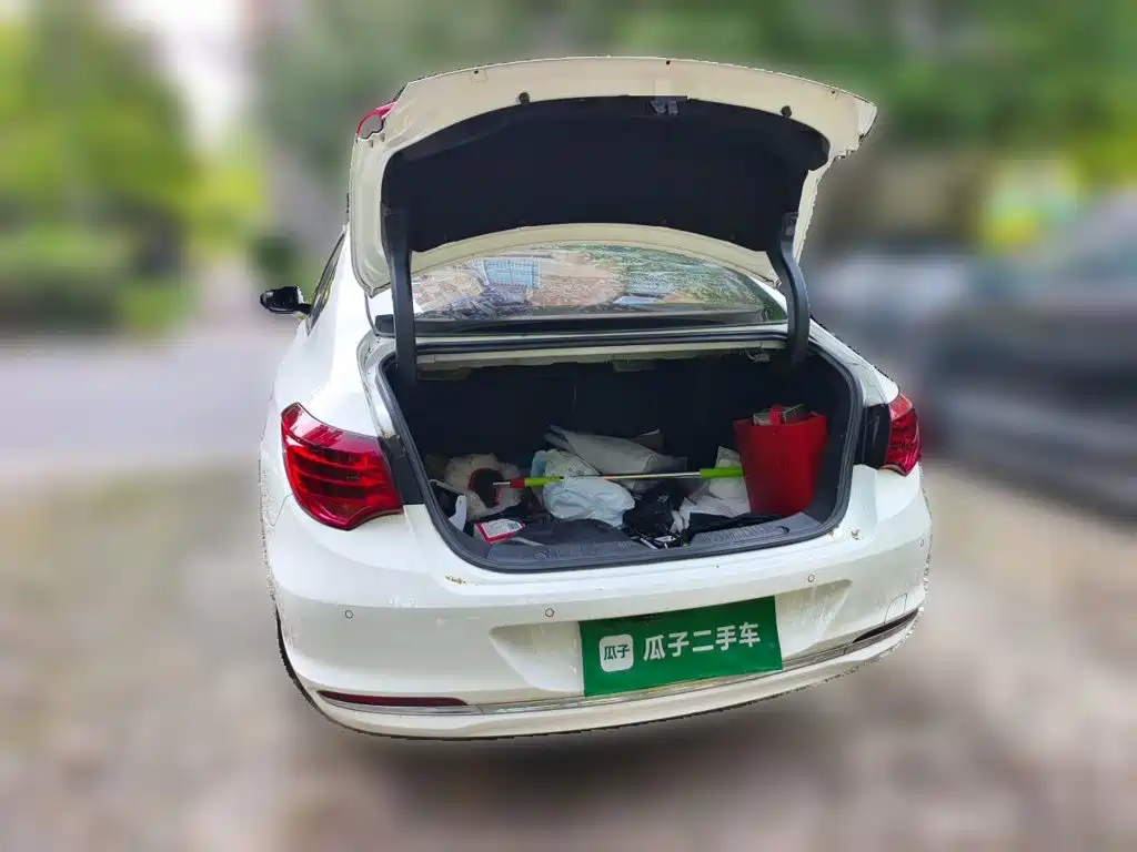 GAC Motor Trumpchi GA6