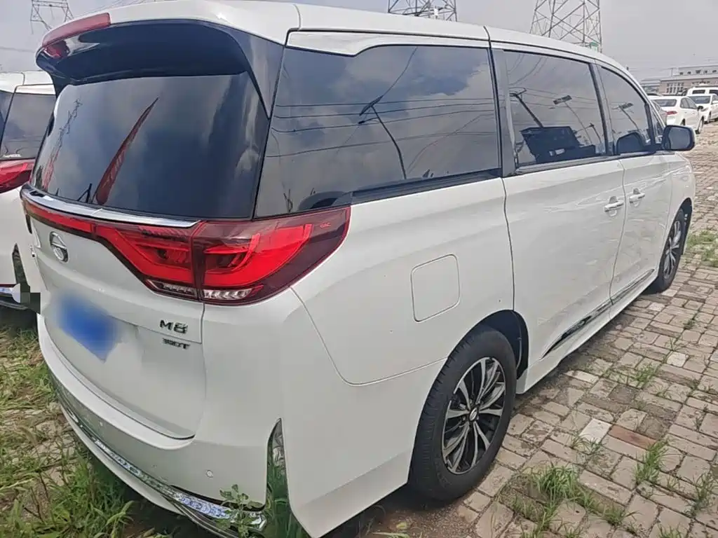 GAC Motor Trumpchi M8