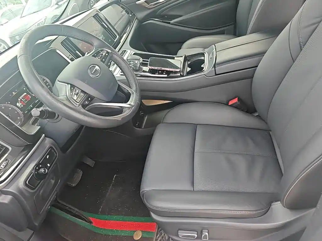 GAC Motor Trumpchi M8
