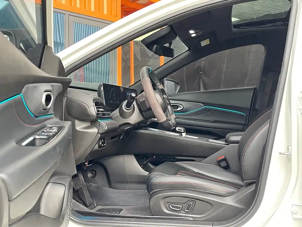 GAC Motor Shadow Leopard