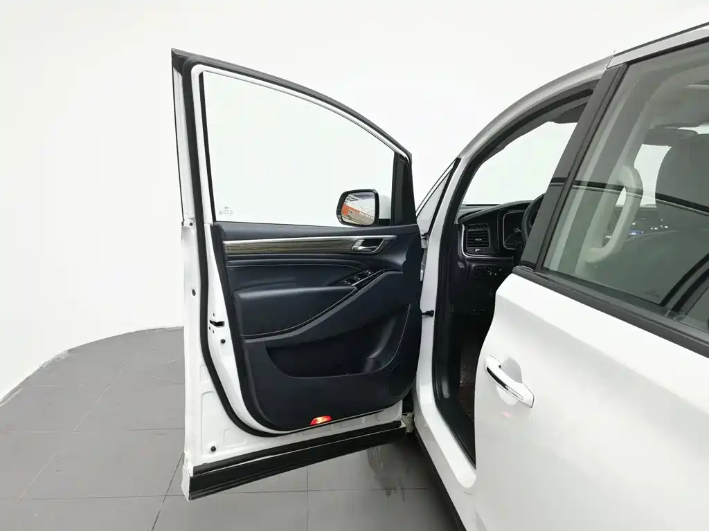 GAC Motor Trumpchi M8