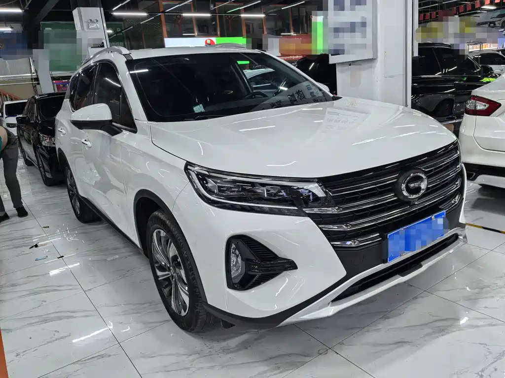 GAC Motor Trumpchi GS4