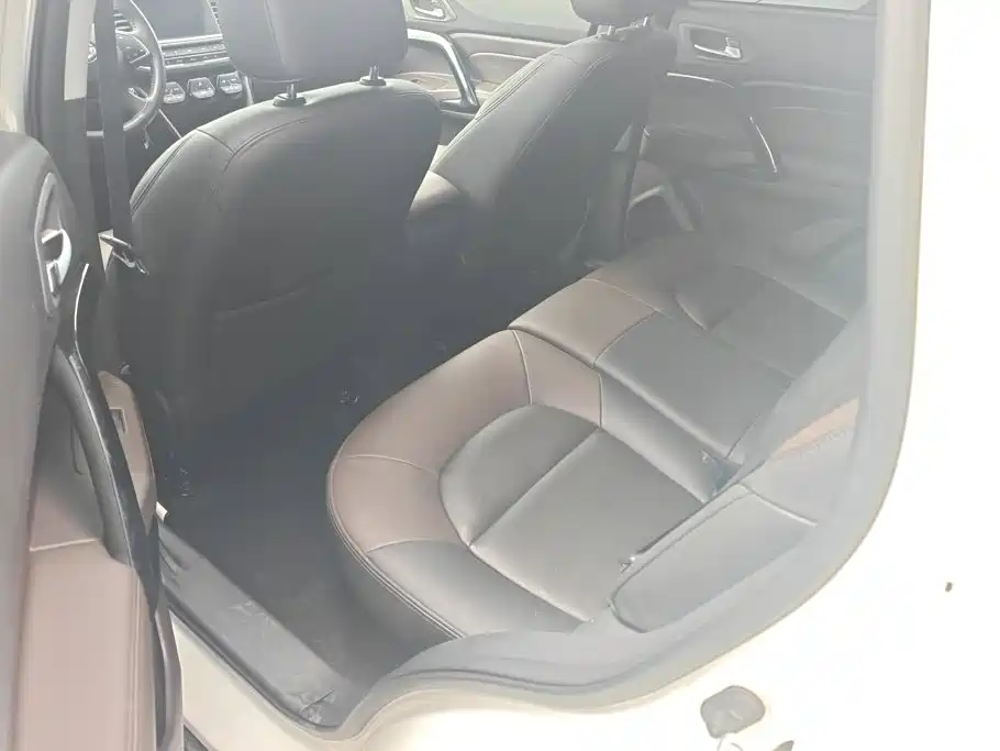 GAC Motor Trumpchi GS4