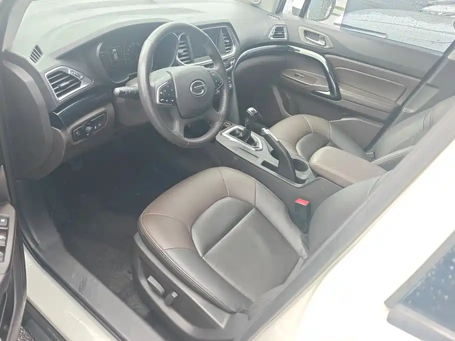 GAC Motor Trumpchi GS4