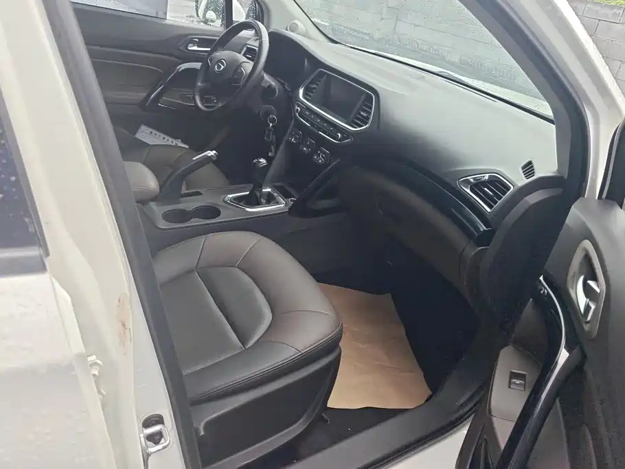 GAC Motor Trumpchi GS4