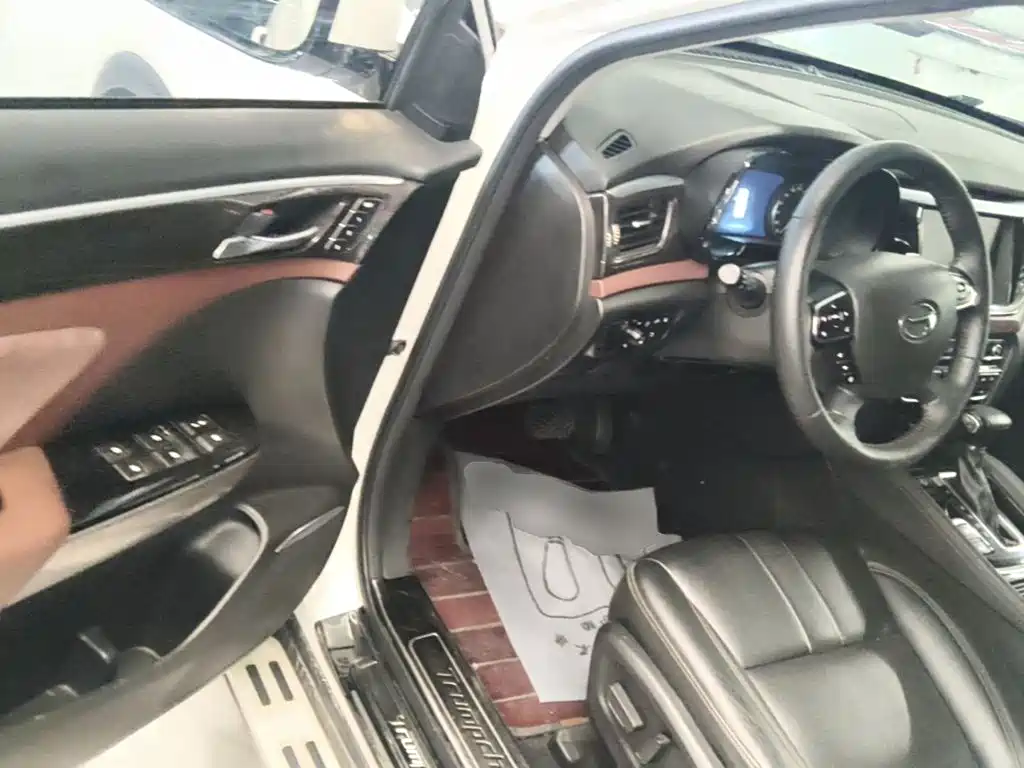 GAC Motor Trumpchi GS8