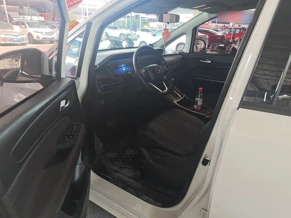 GAC Motor Trumpchi M6