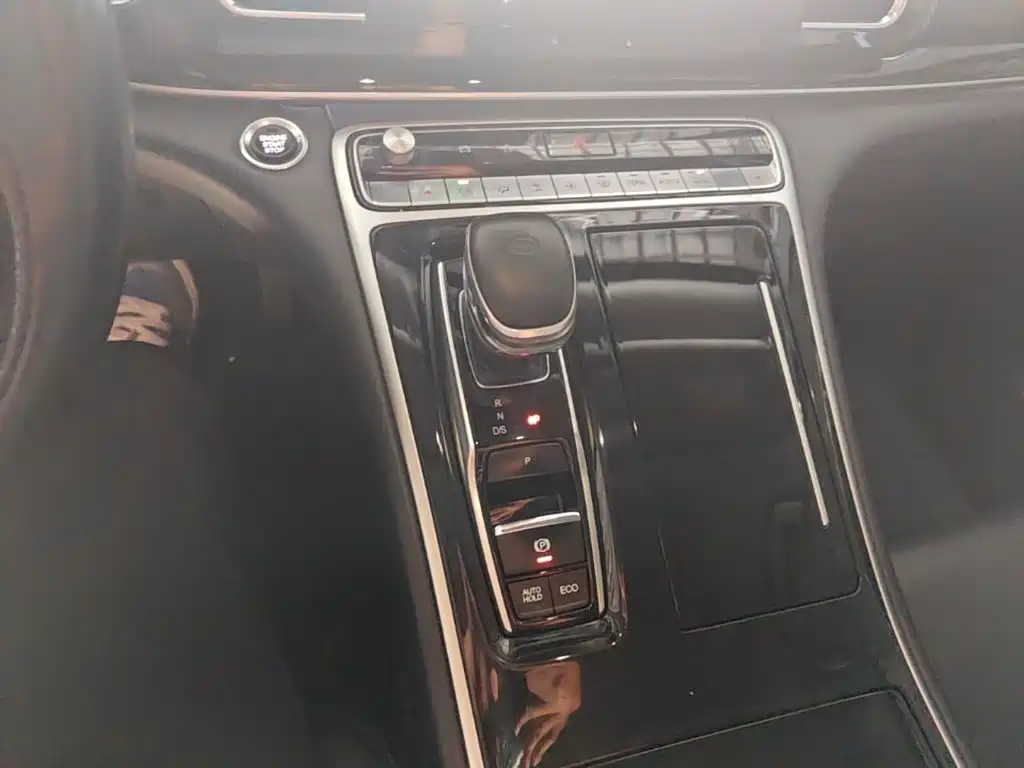 GAC Motor Trumpchi M8