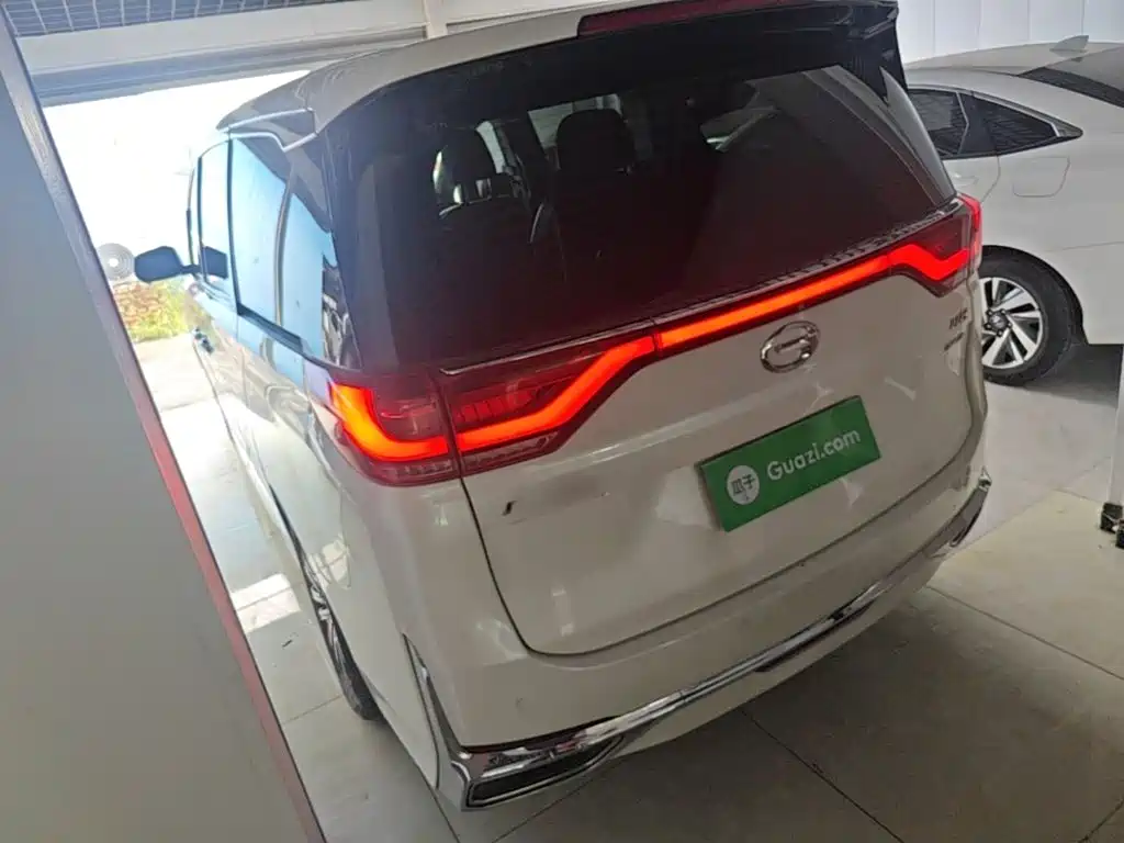 GAC Motor Trumpchi M8