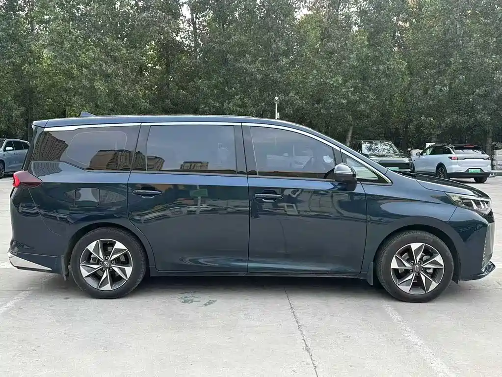 GAC Motor Trumpchi M6