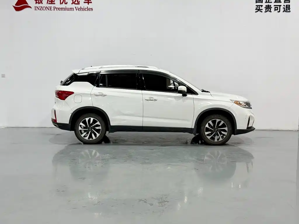 GAC Motor Trumpchi GS4