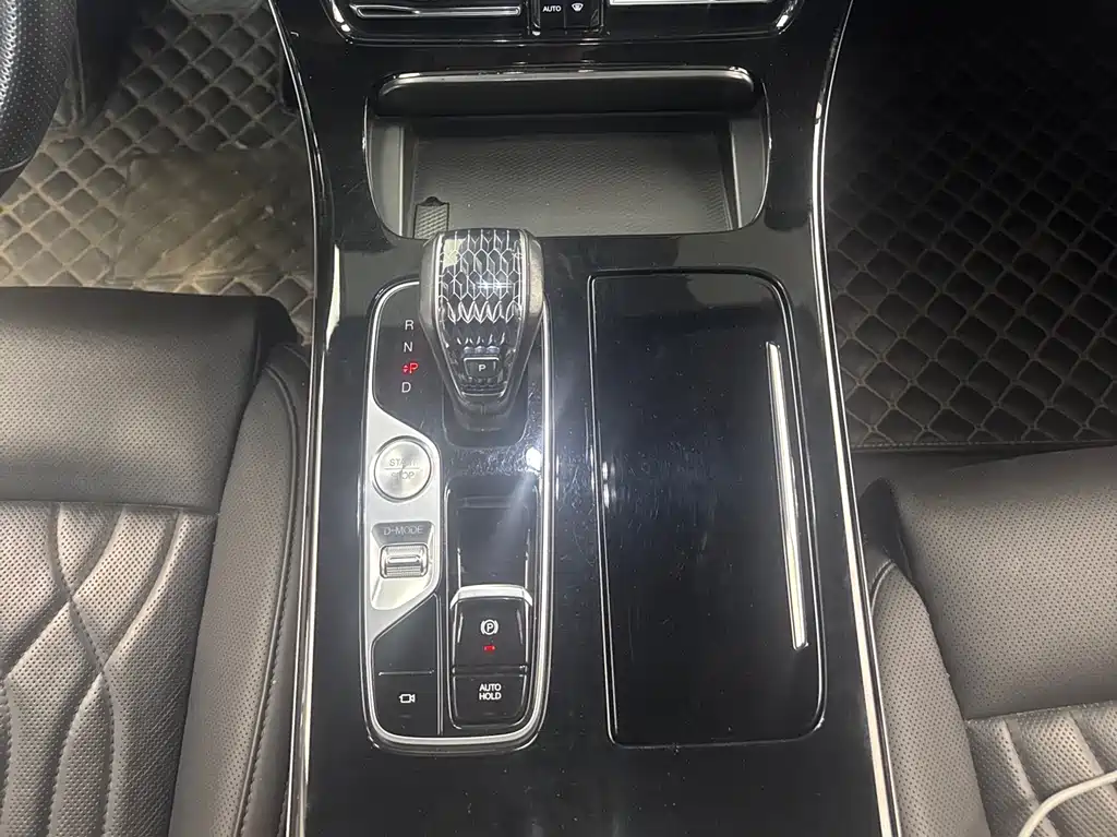 GAC Motor Trumpchi M8