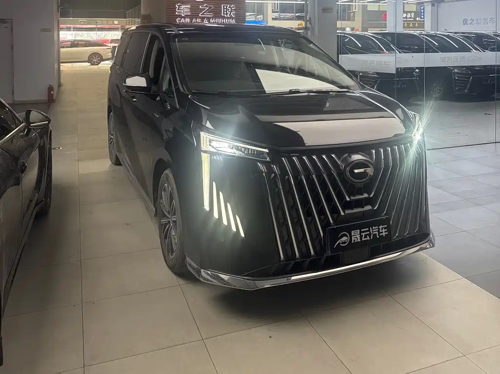 GAC Motor Trumpchi M8