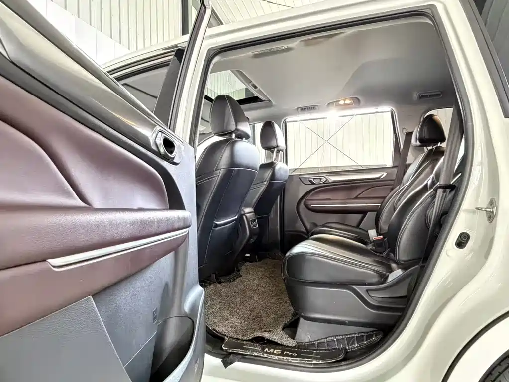 GAC Motor Trumpchi M6